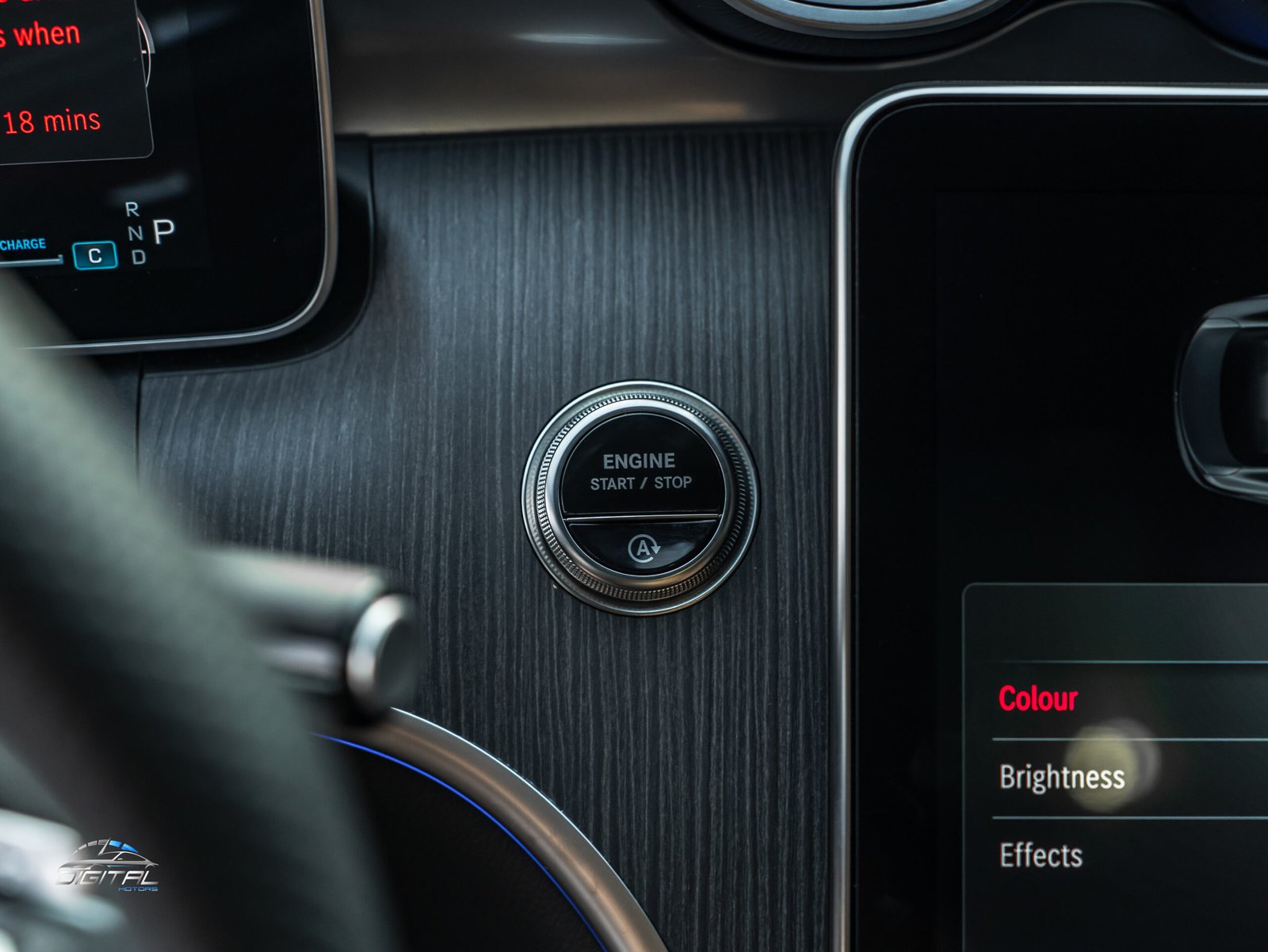 
								Mercedes-Benz CLE 200 full									