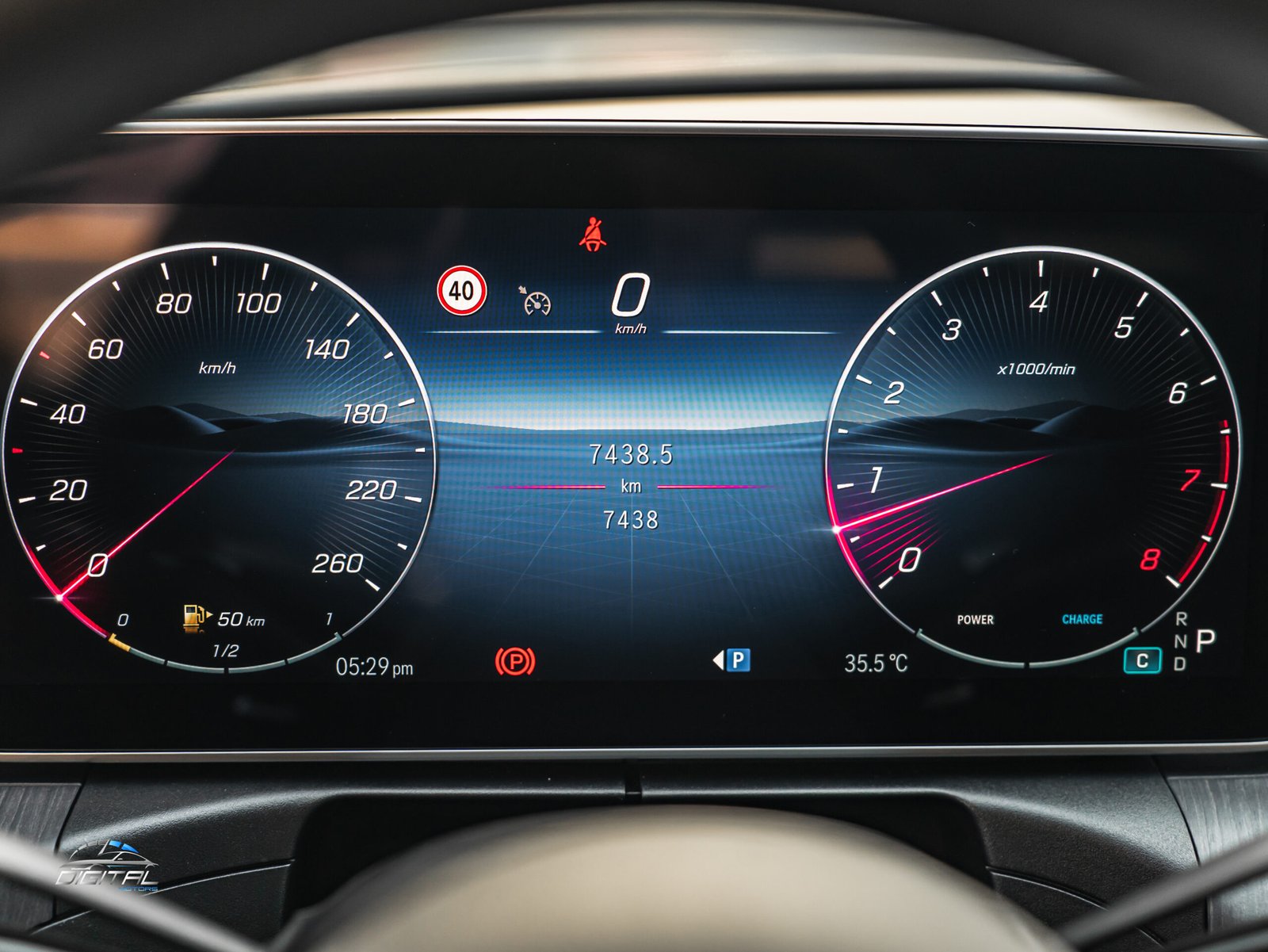 
								Mercedes-Benz CLE 200 full									