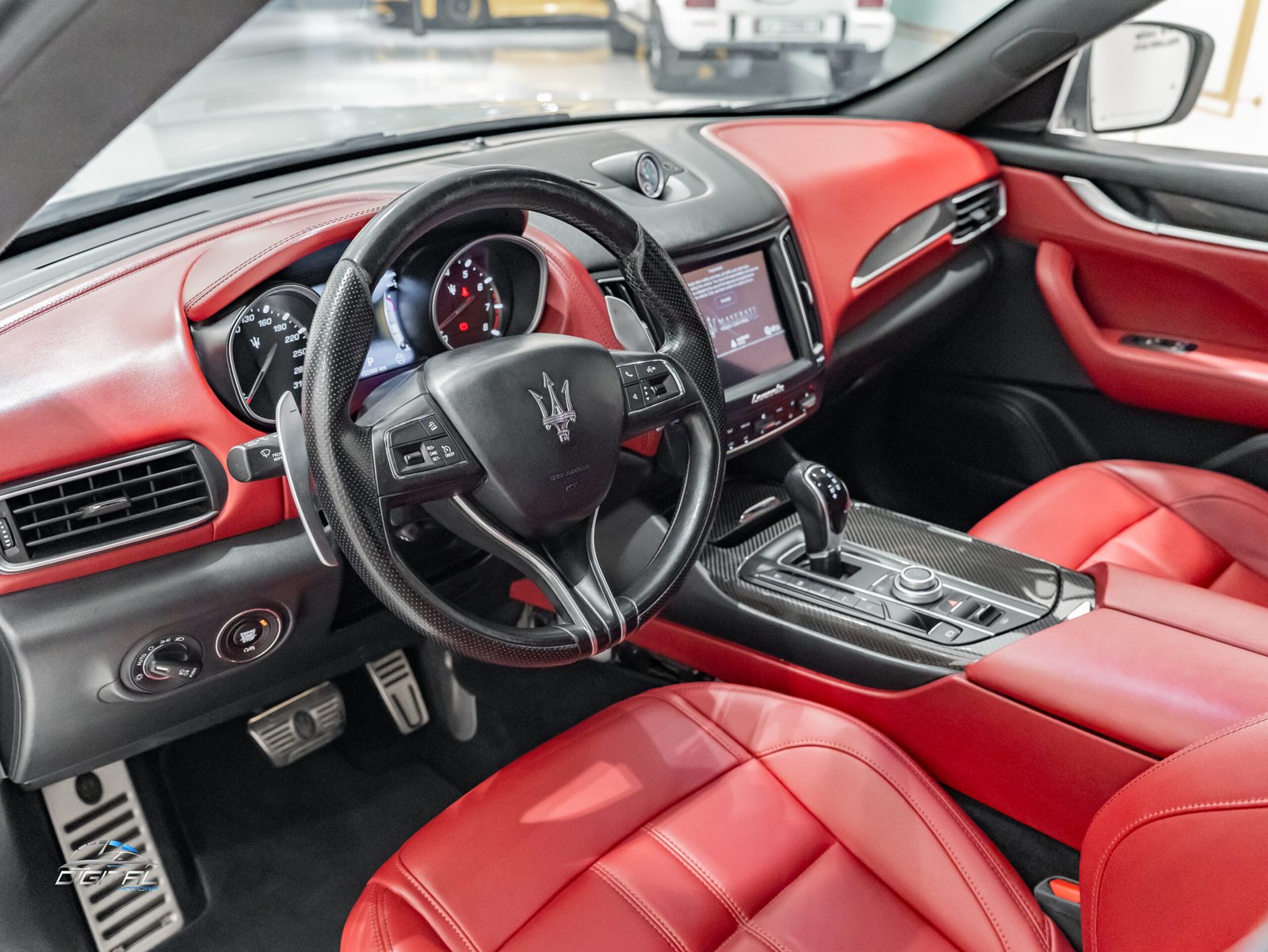 
								Maserati Levante S 2017 full									