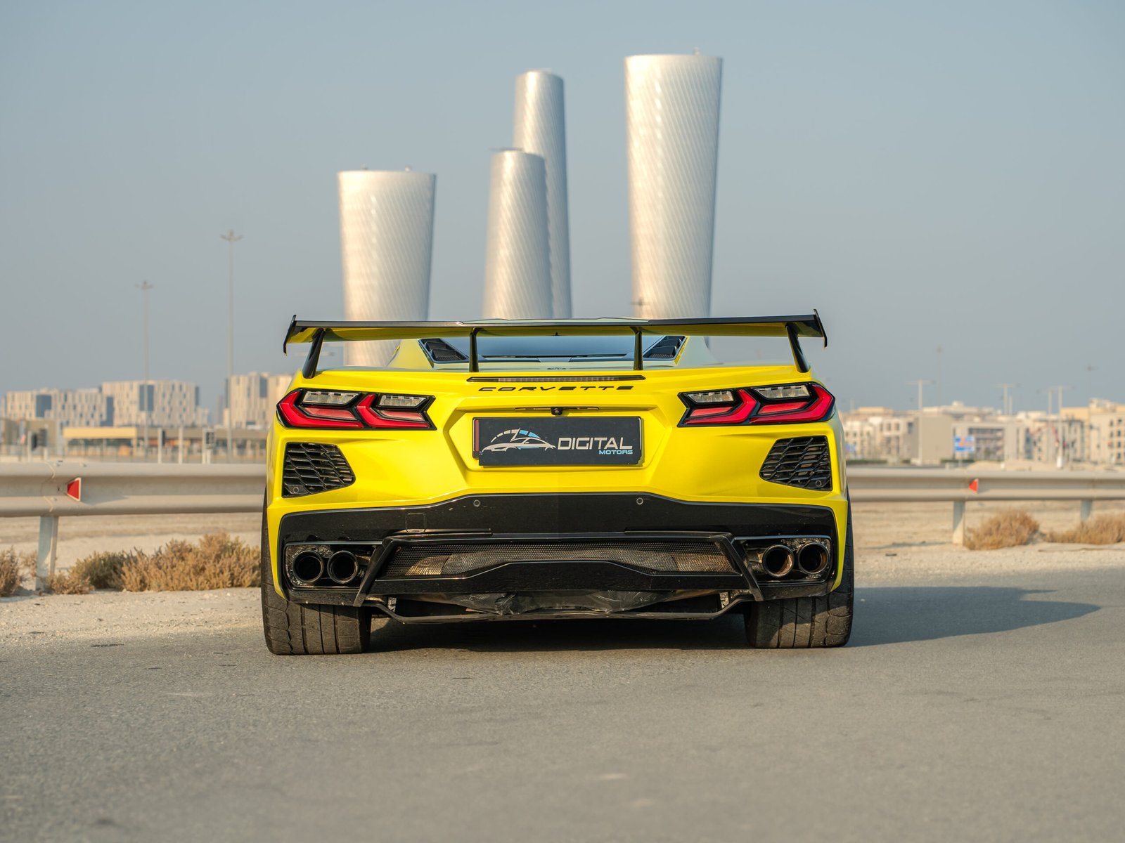 
								Chevrolet Corvette Stingray full									