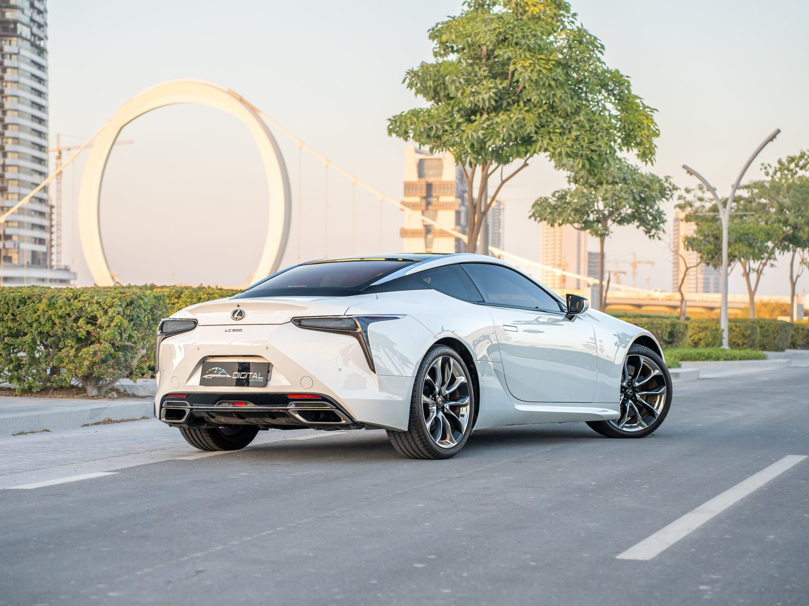 
								Lexus LC 500 full									