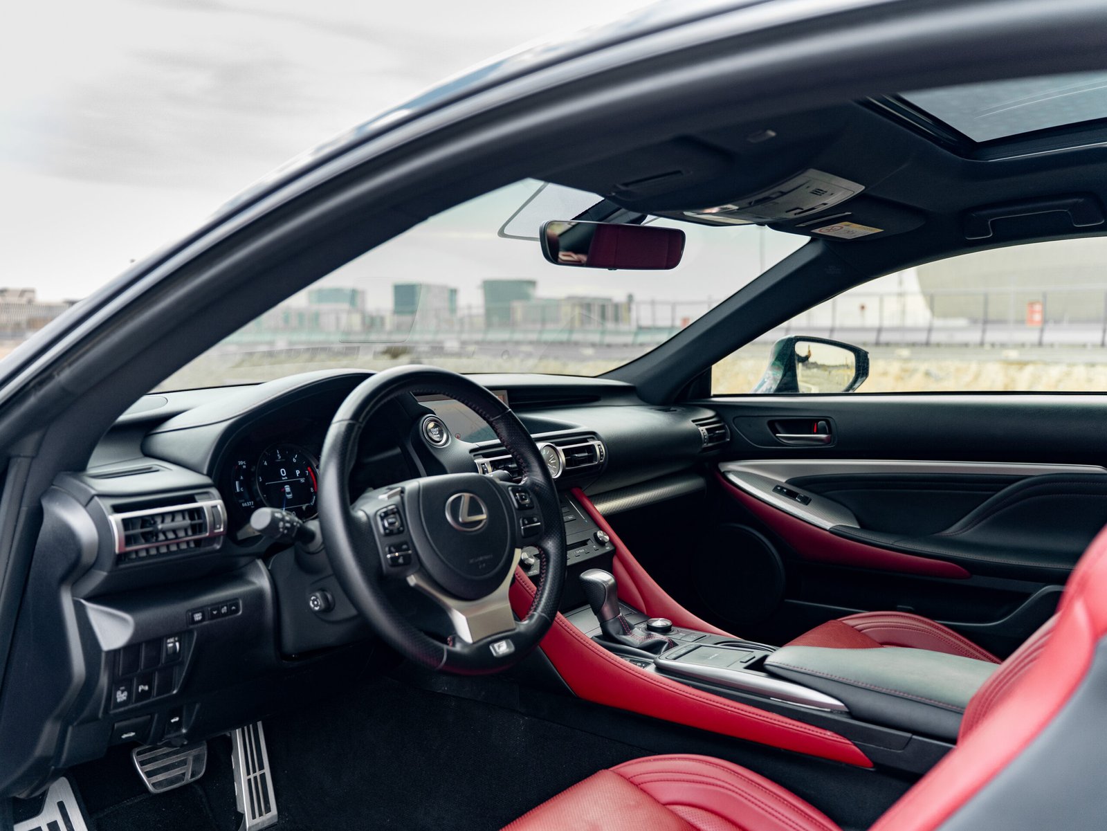 
								Lexus RC 350 F Sport full									