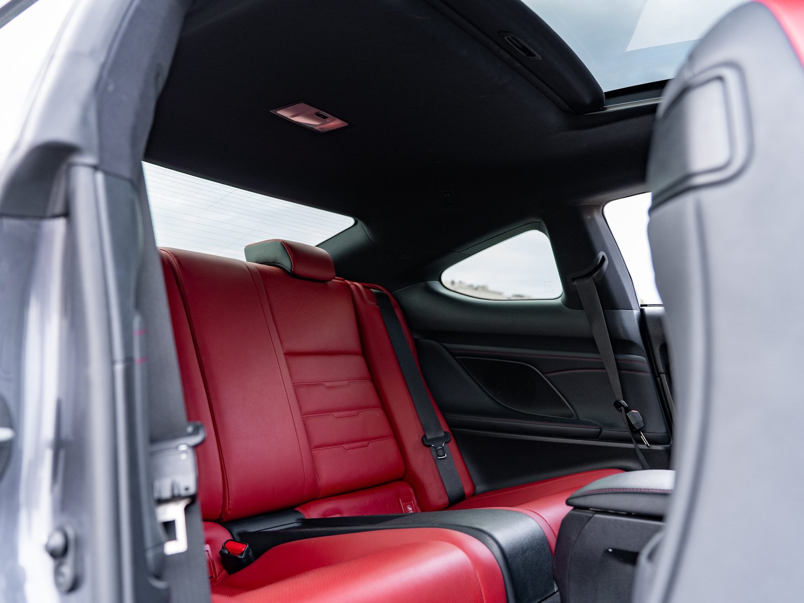 
								Lexus RC 350 F Sport full									