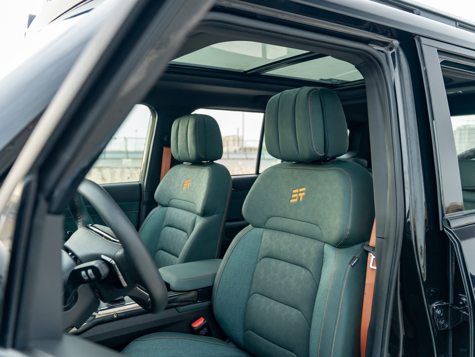 
								Jetour T2 Luxury 2025 full									