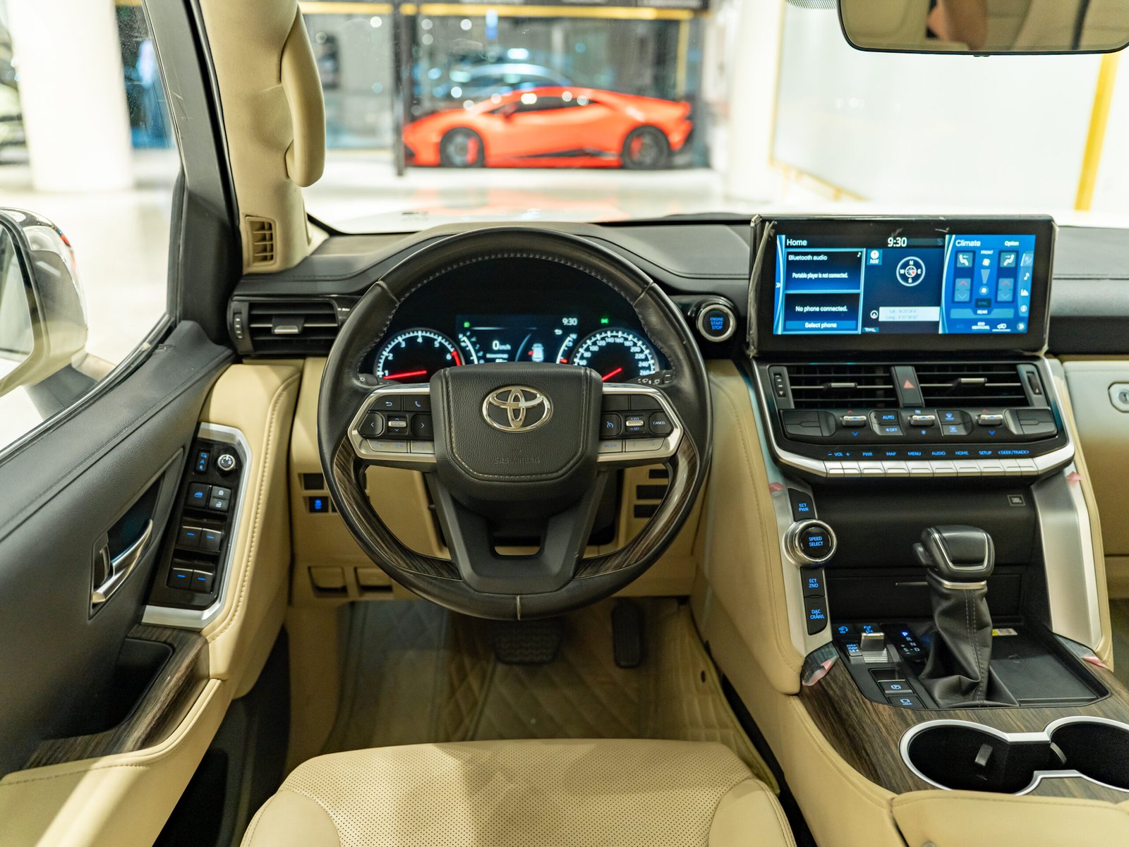 
								Toyota Land Cruiser VX full									