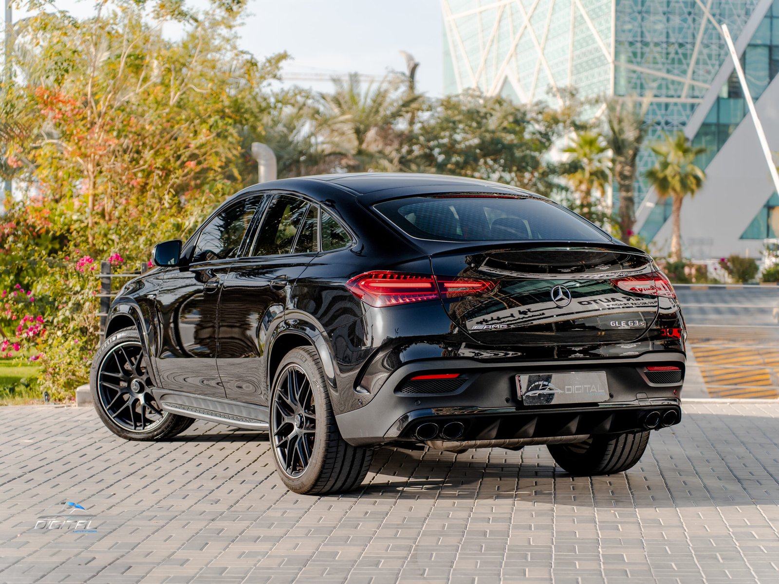 
								Mercedes-Benz GLE 53 AMG full									