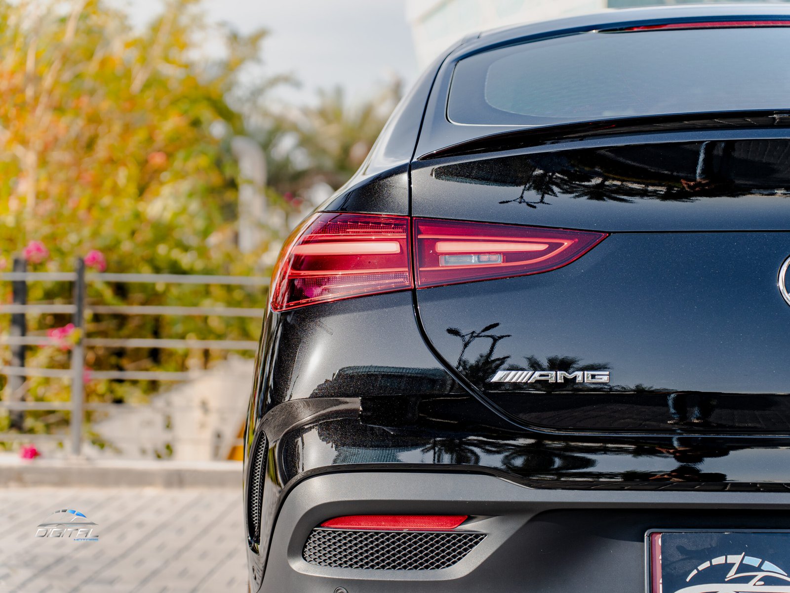 
								Mercedes-Benz GLE 53 AMG full									