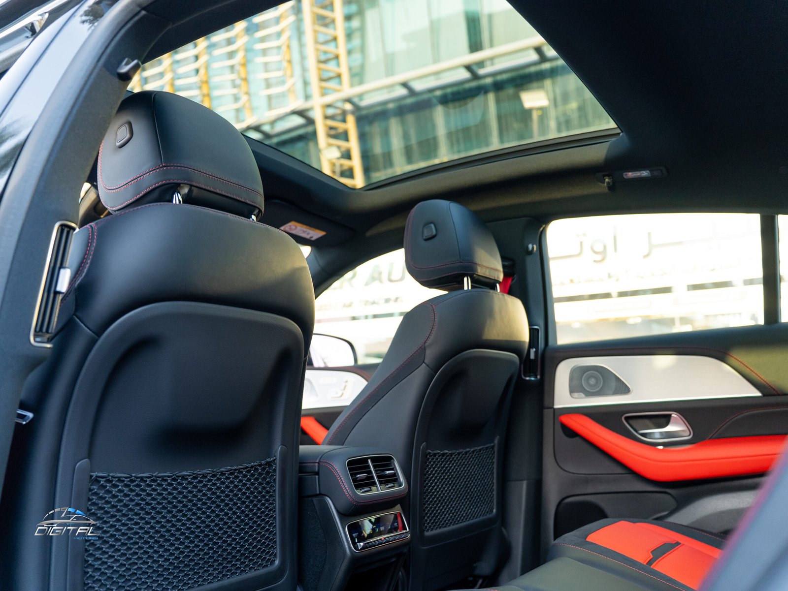 
								Mercedes-Benz GLE 53 AMG full									