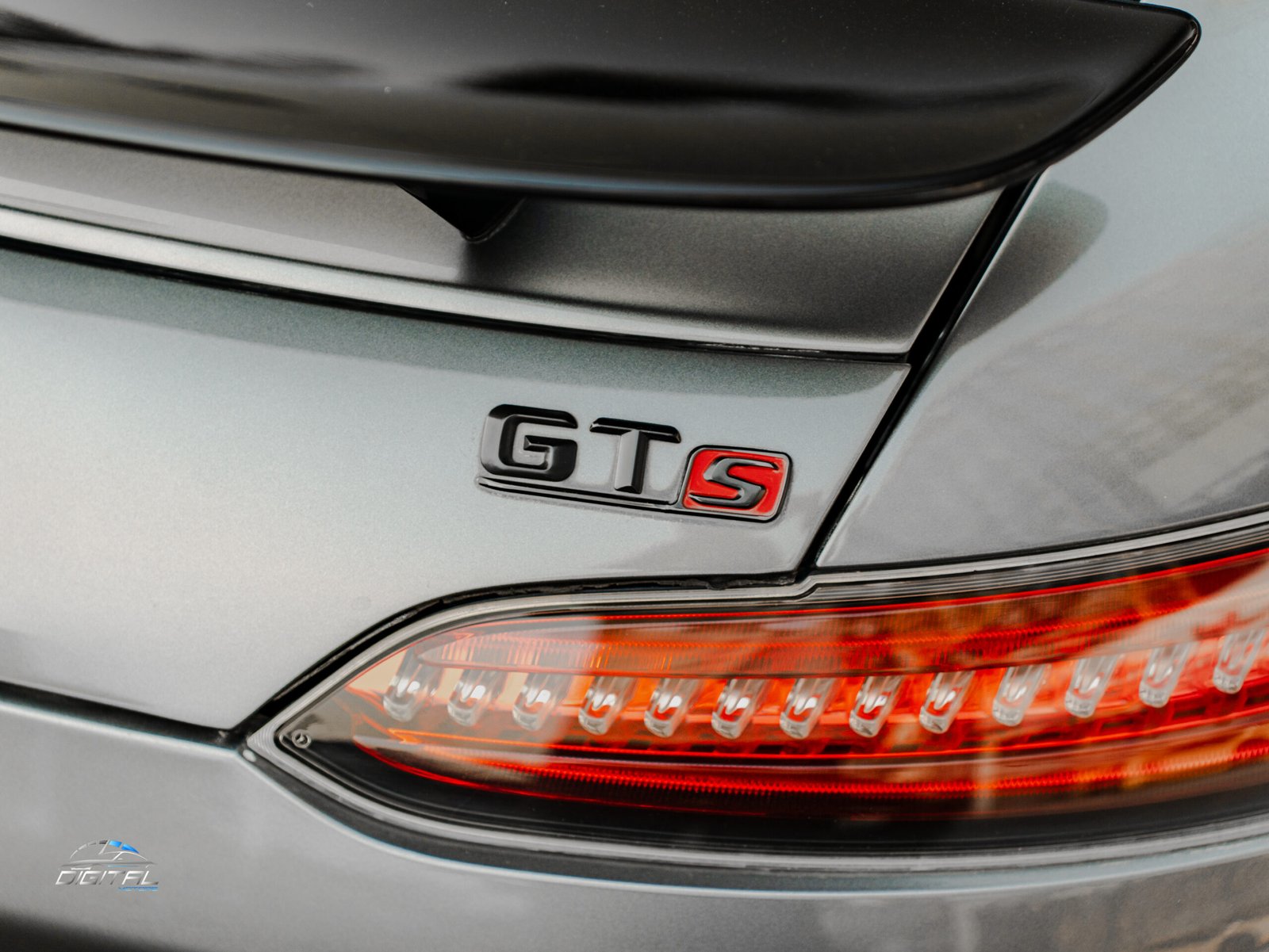 
								Mercedes-Benz GT S AMG full									