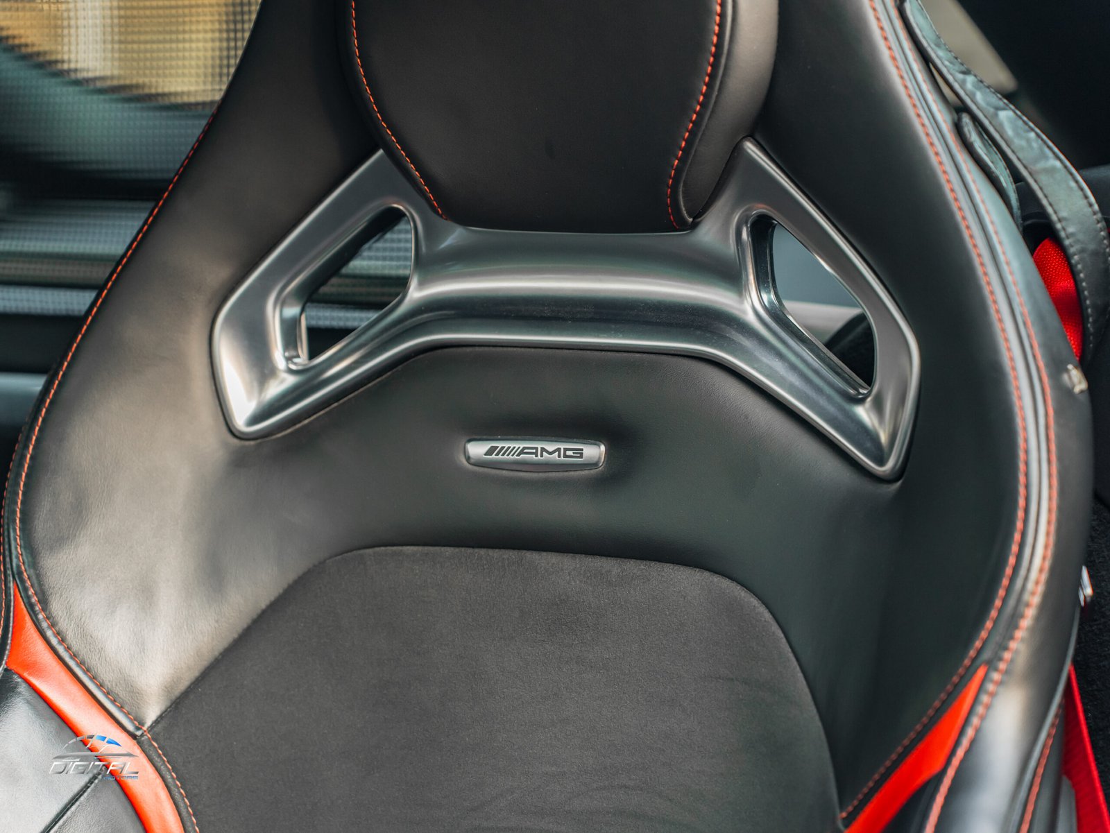 
								Mercedes-Benz GT S AMG full									