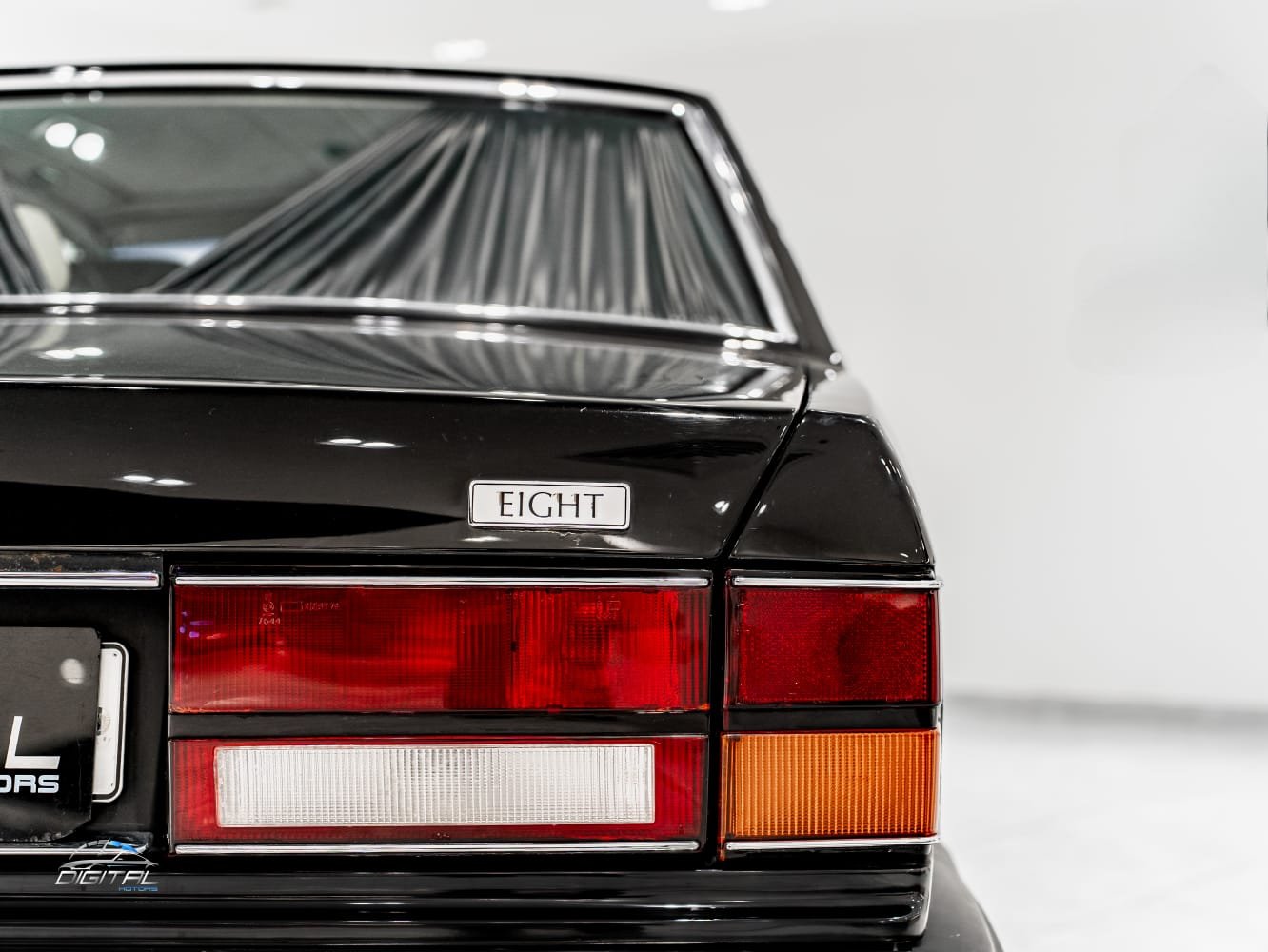 
								Bentley Eight 1985 full									