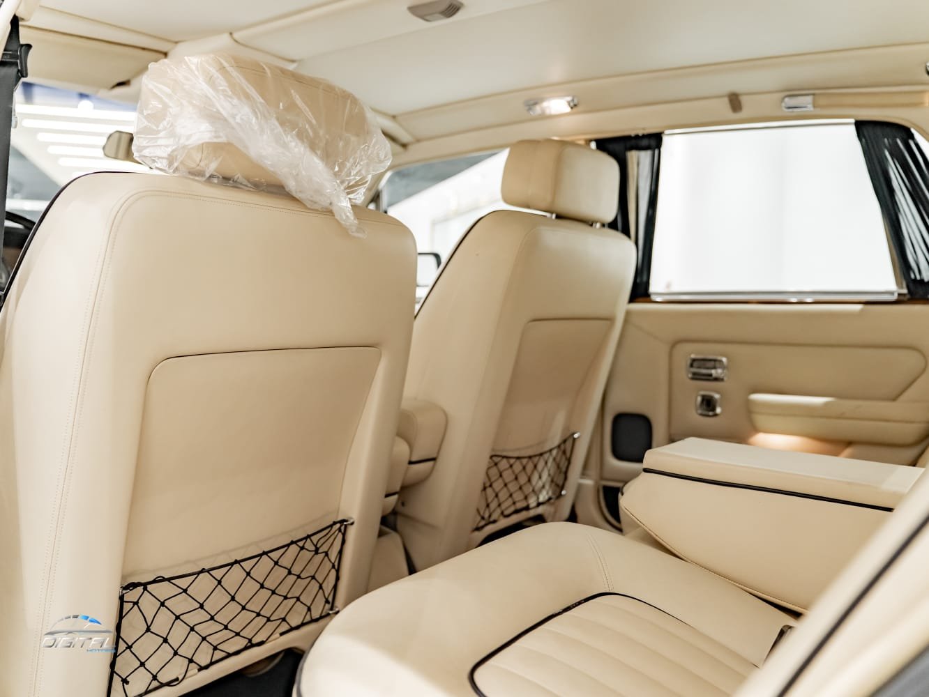 
								Bentley Eight 1985 full									