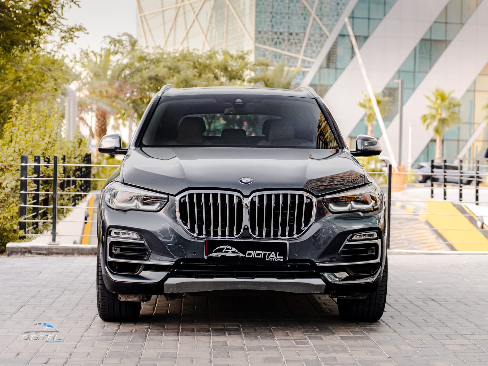 
								BMW X-Series X5 40i full									