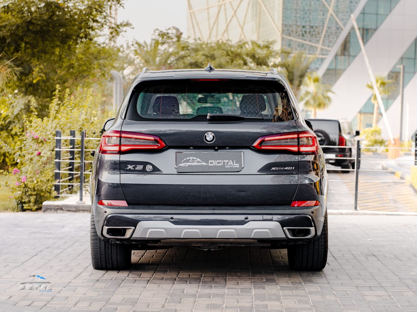 
								BMW X-Series X5 40i full									