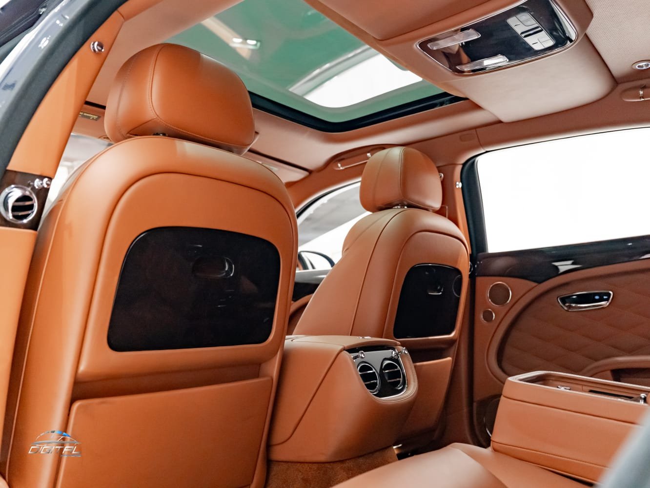 
								Bentley Mulsanne 2017 full									