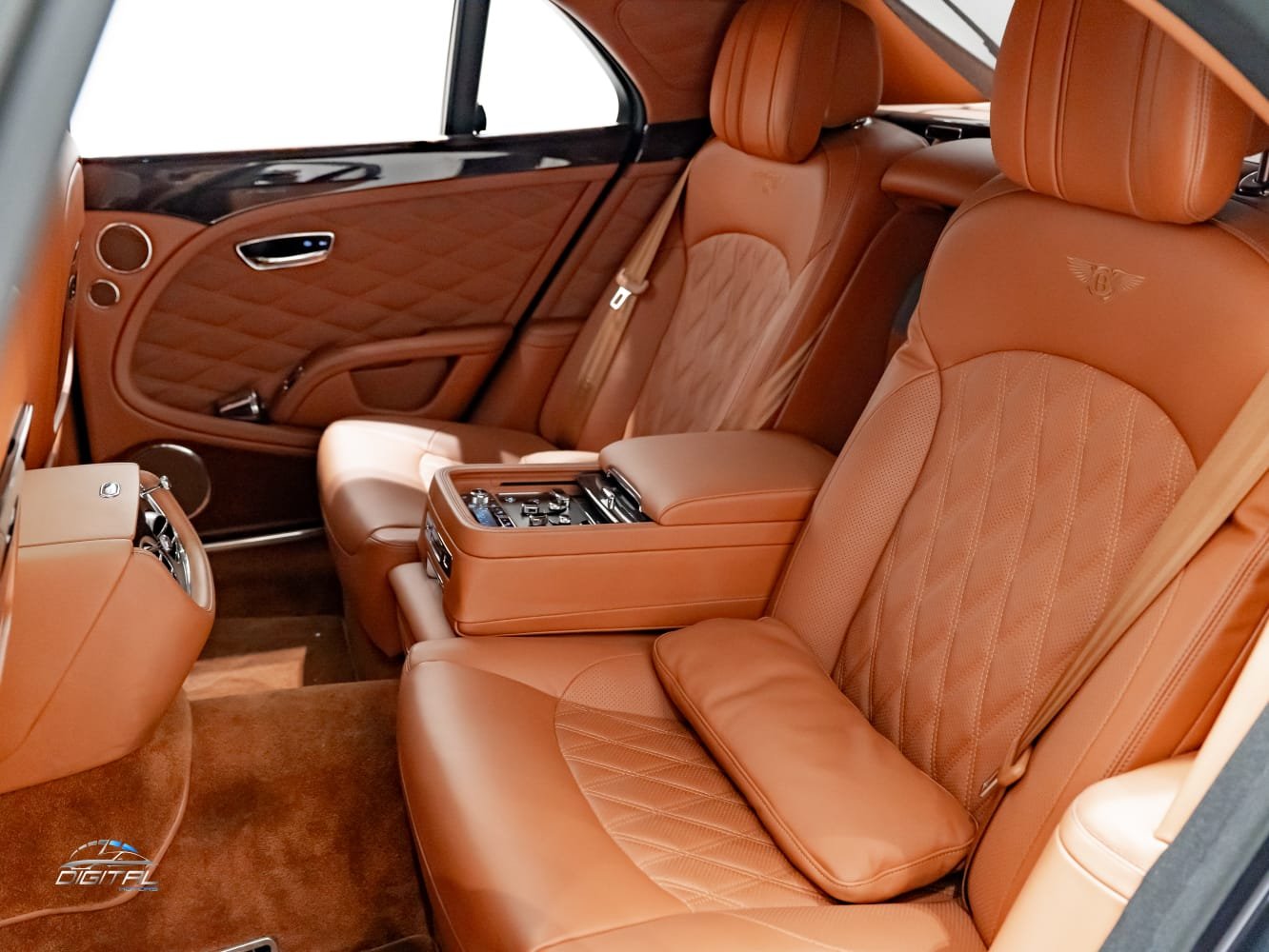 
								Bentley Mulsanne 2017 full									