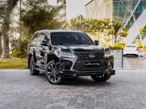 Lexus LX 570 S Black Edition 2021