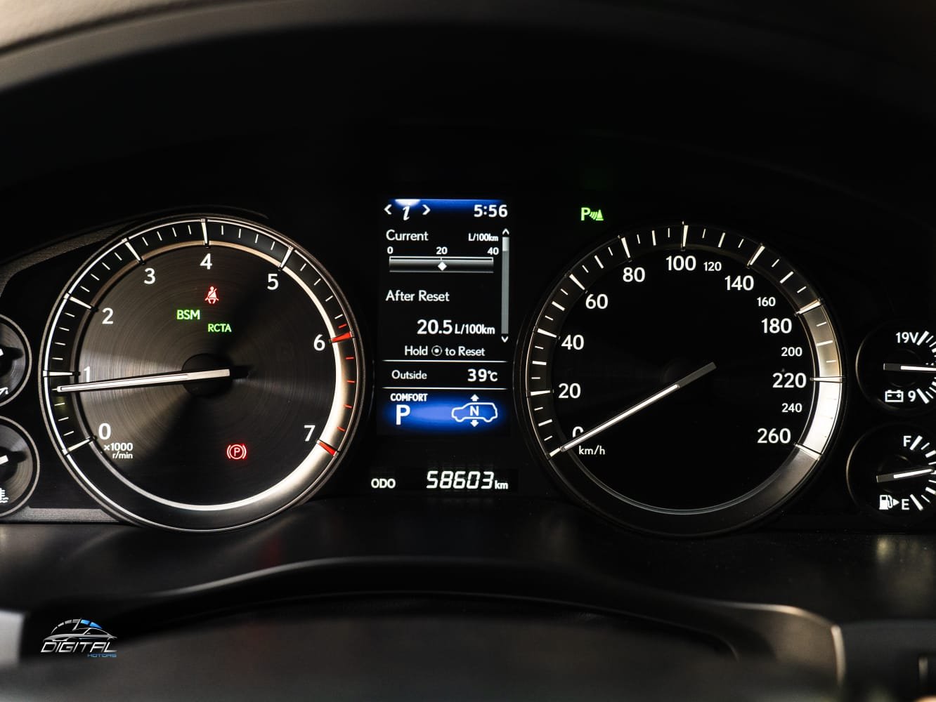 
								Lexus LX 570 S Black Edition 2021 full									