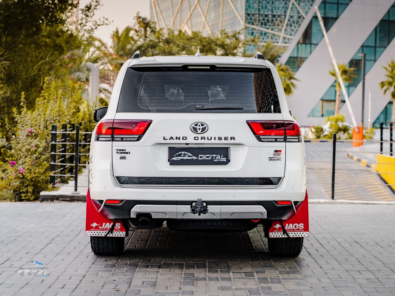 
								Toyota Land Cruiser GR Sport Twin Turbo 2024 Automatic full									