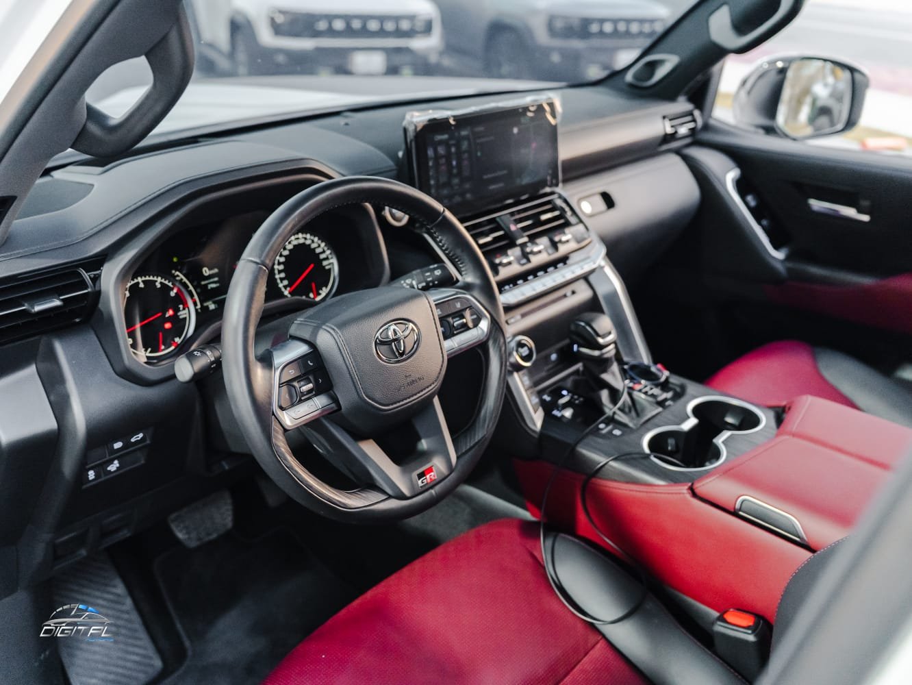 
								Toyota Land Cruiser GR Sport Twin Turbo 2024 Automatic full									