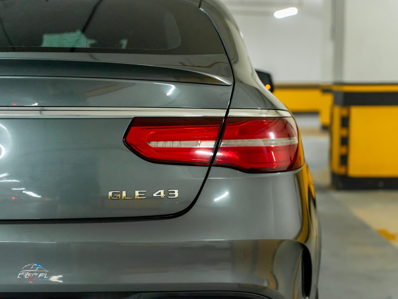 
								Mercedes-Benz GLE 43 AMG 2019 Automatic full									