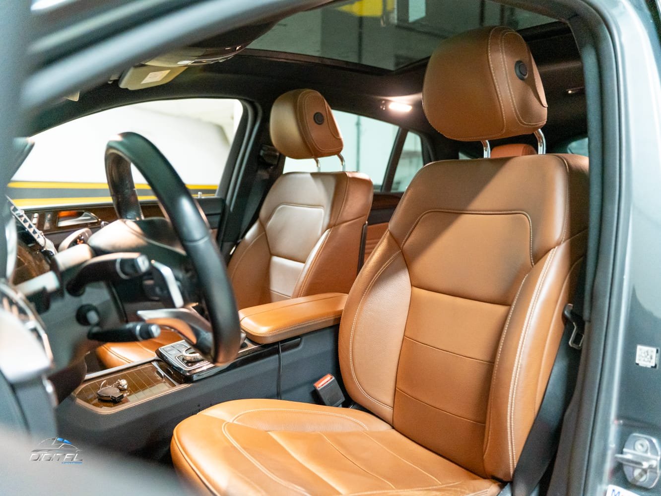 
								Mercedes-Benz GLE 43 AMG 2019 Automatic full									