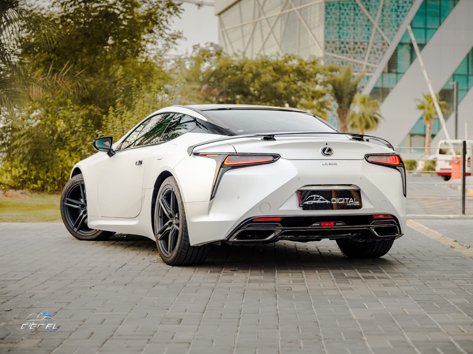 
								Lexus LC 500 full									