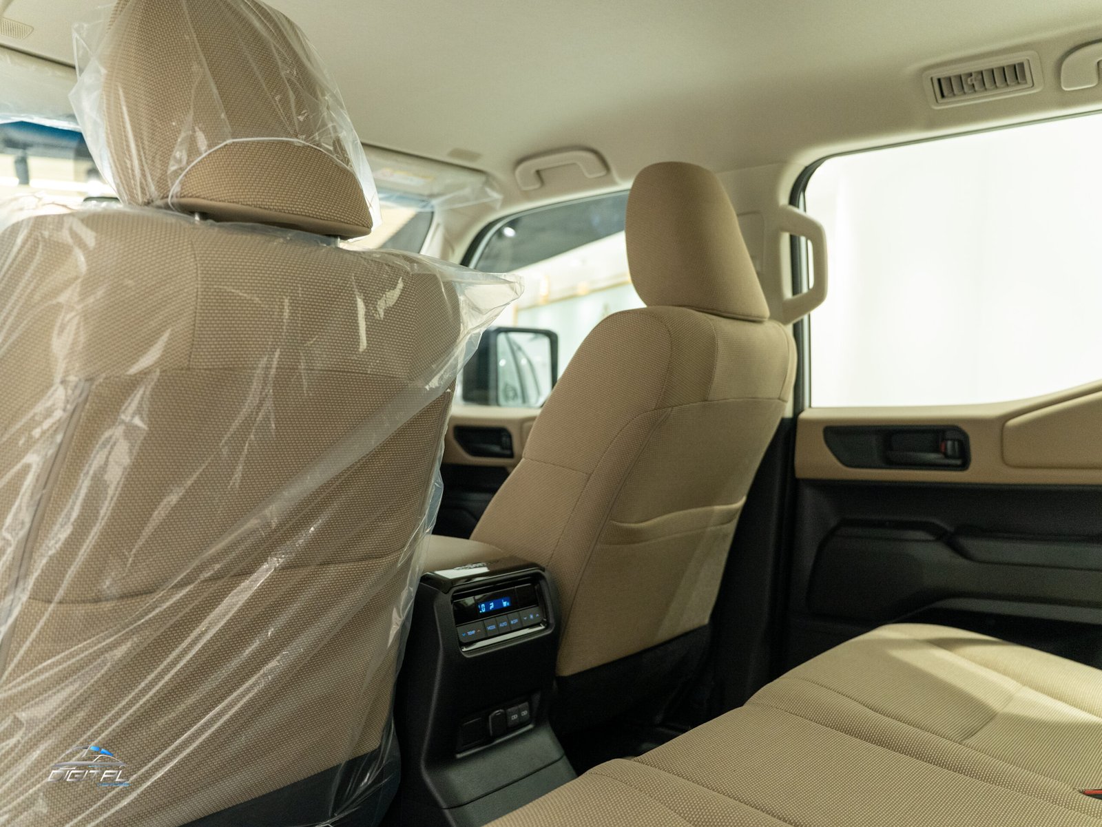 
								Toyota Prado TX Turbo full									