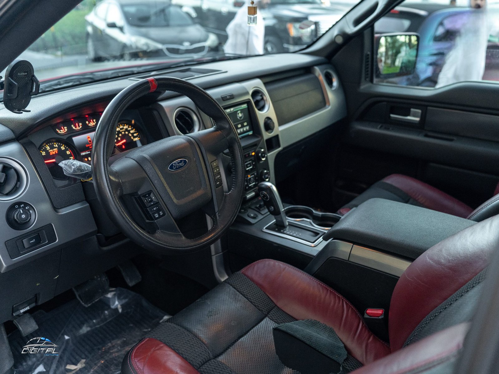 
								Ford Raptor SVT full									