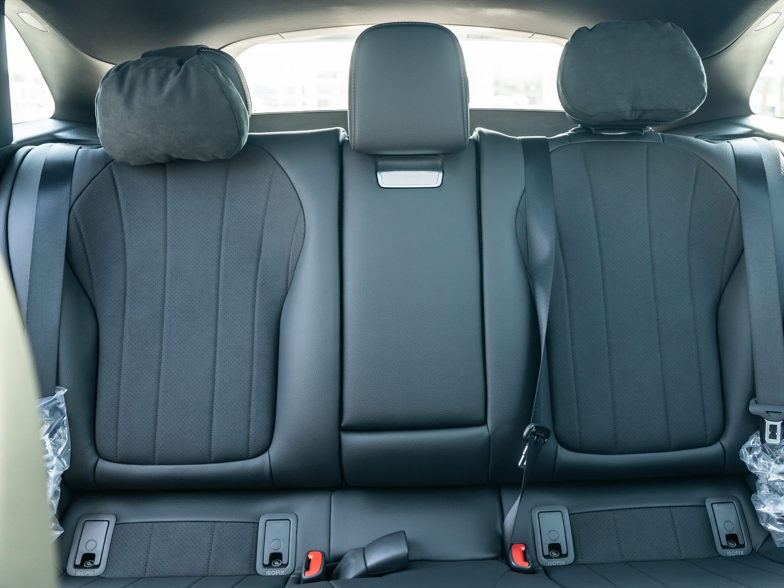 
								Mercedes-Benz EQE 500 4MATIC full									