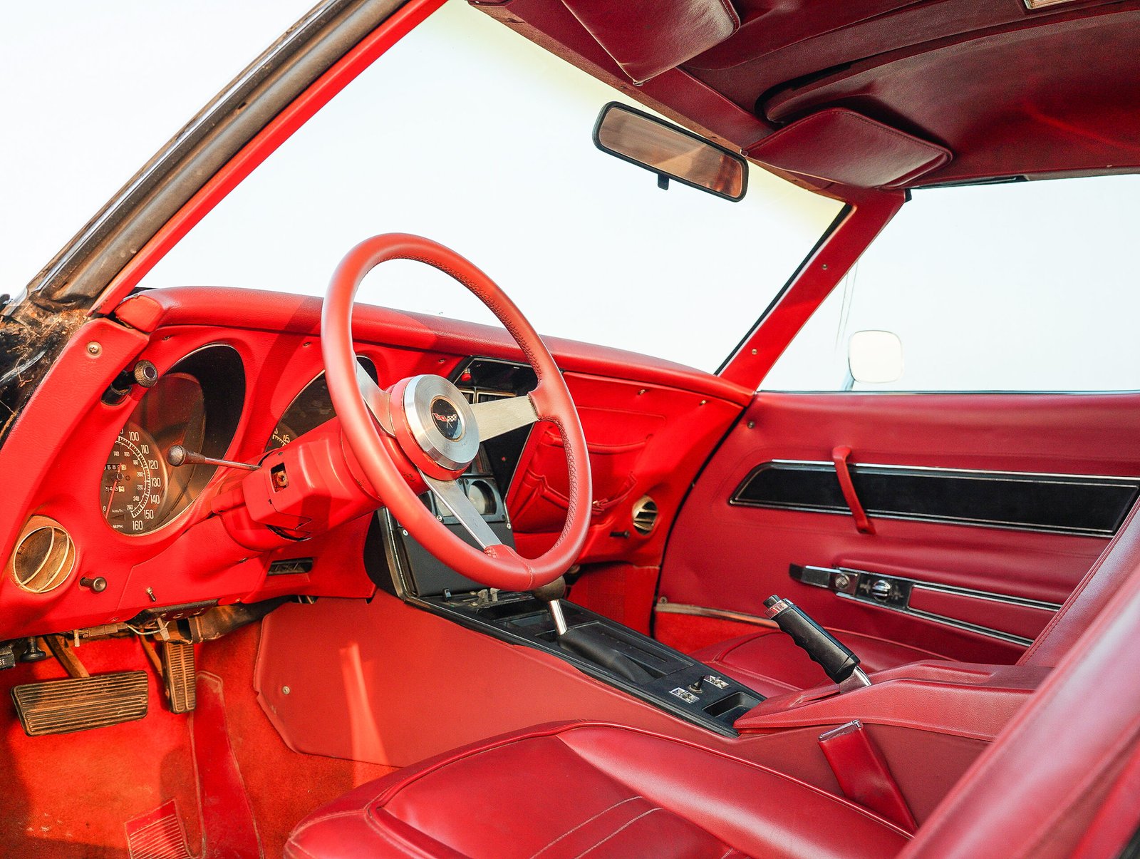 
								Chevrolet Corvette 1977 full									