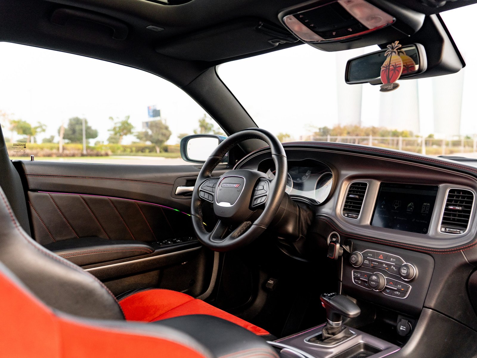 
								Dodge Charger Scat Pack full									