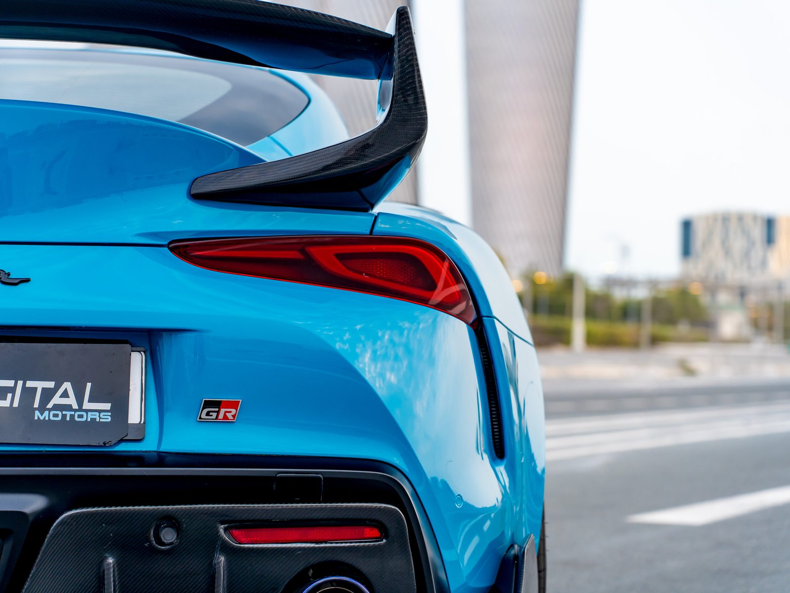 
								Toyota Supra GR full									