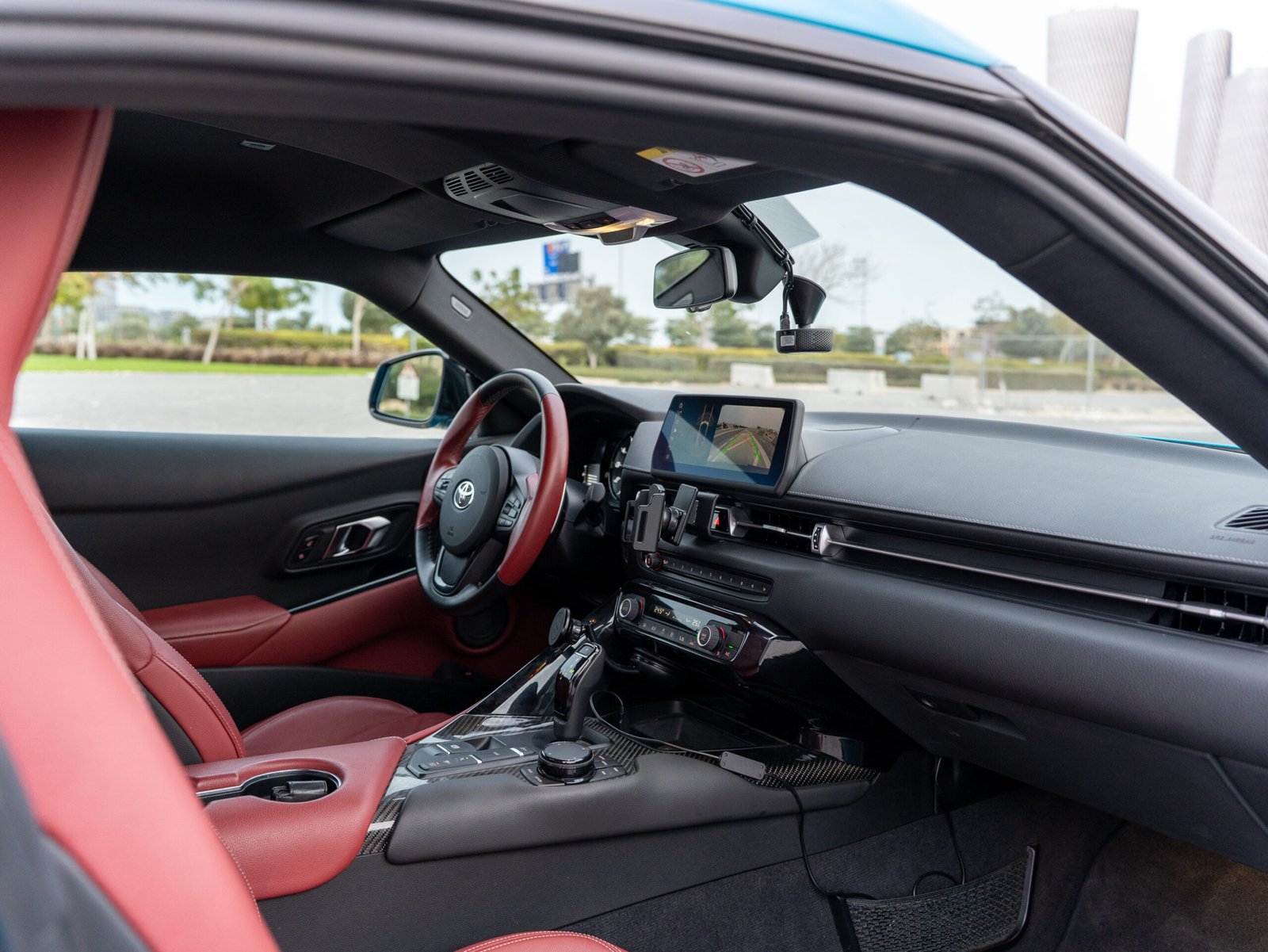 
								Toyota Supra GR full									