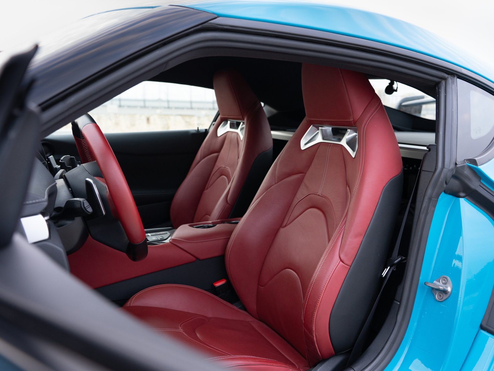 
								Toyota Supra GR full									