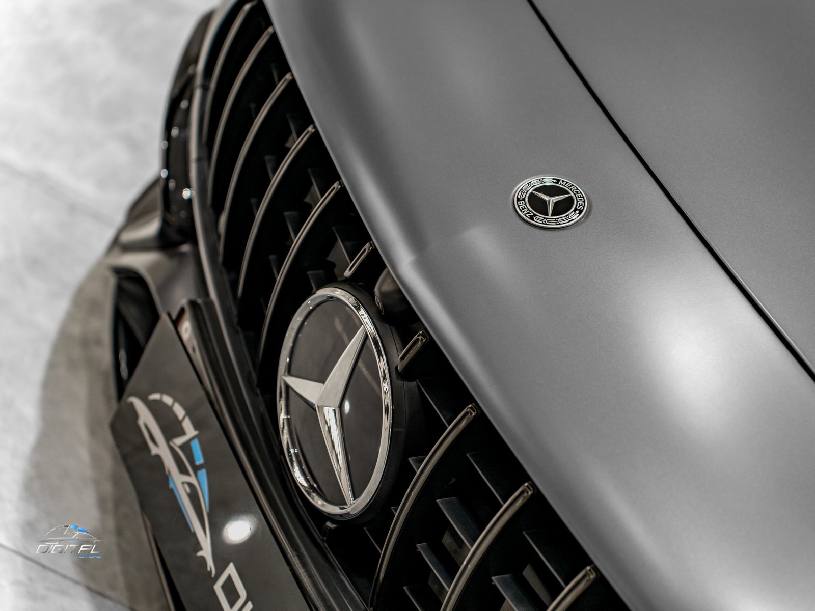 
								Mercedes-Benz CLA 45 S AMG full									