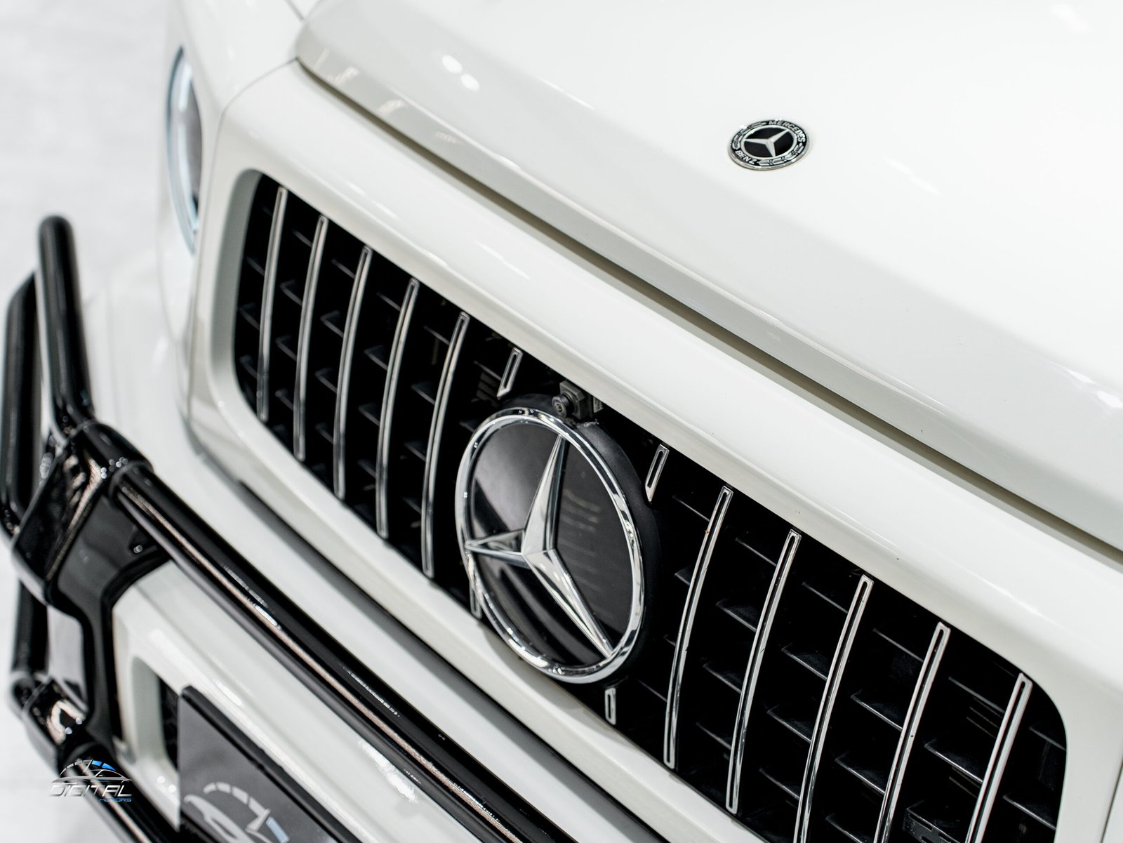 
								Mercedes-Benz G-Class 63 AMG full									