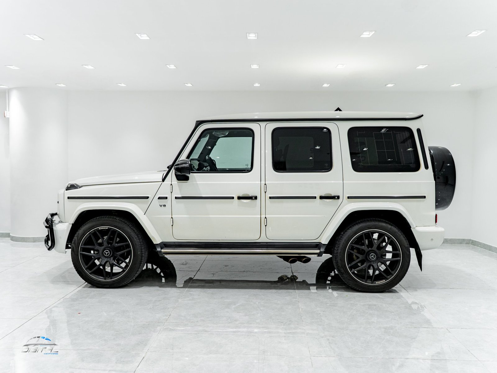 
								Mercedes-Benz G-Class 63 AMG full									