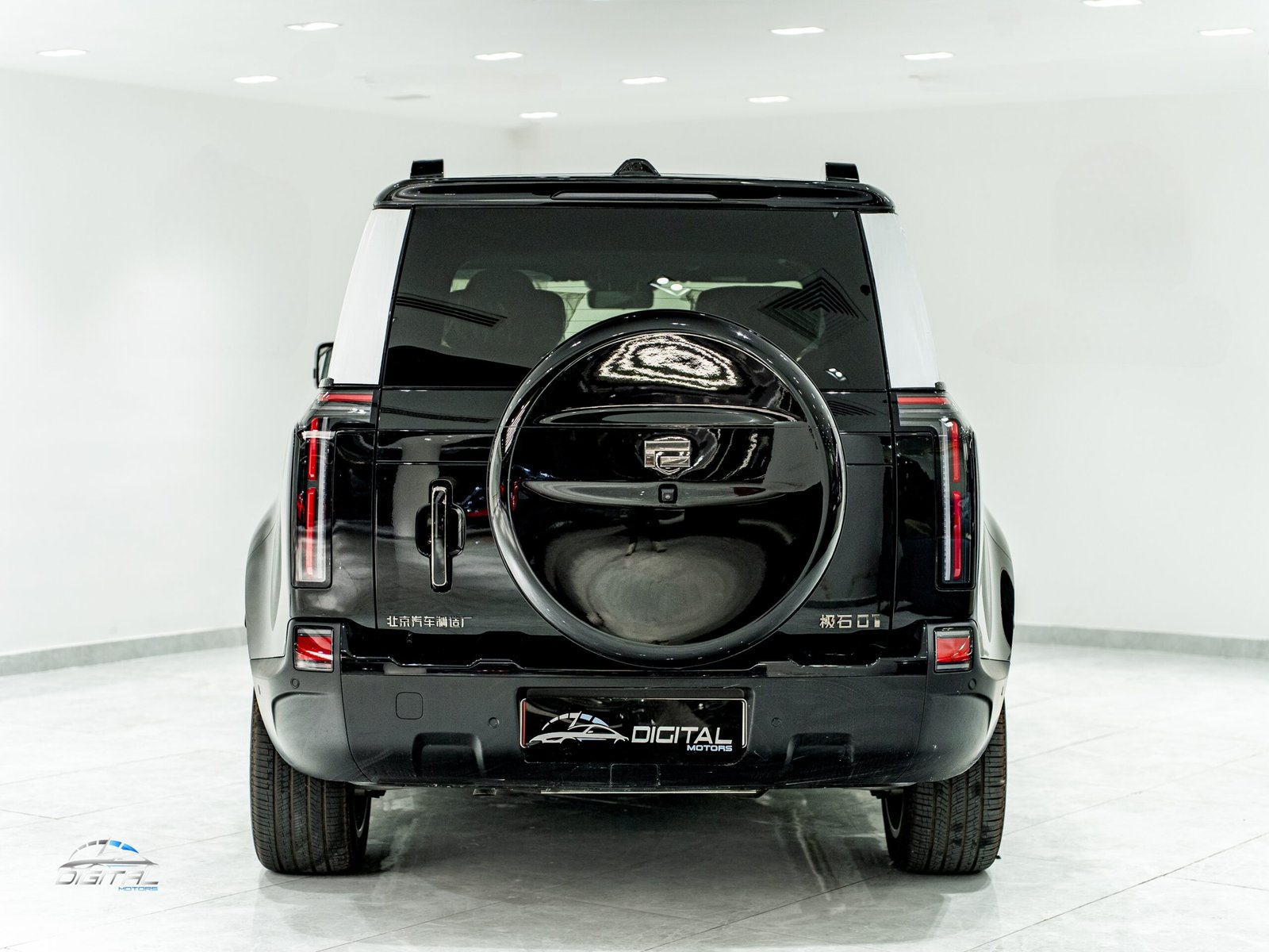 
								Rox Motor Jishi 01 full									