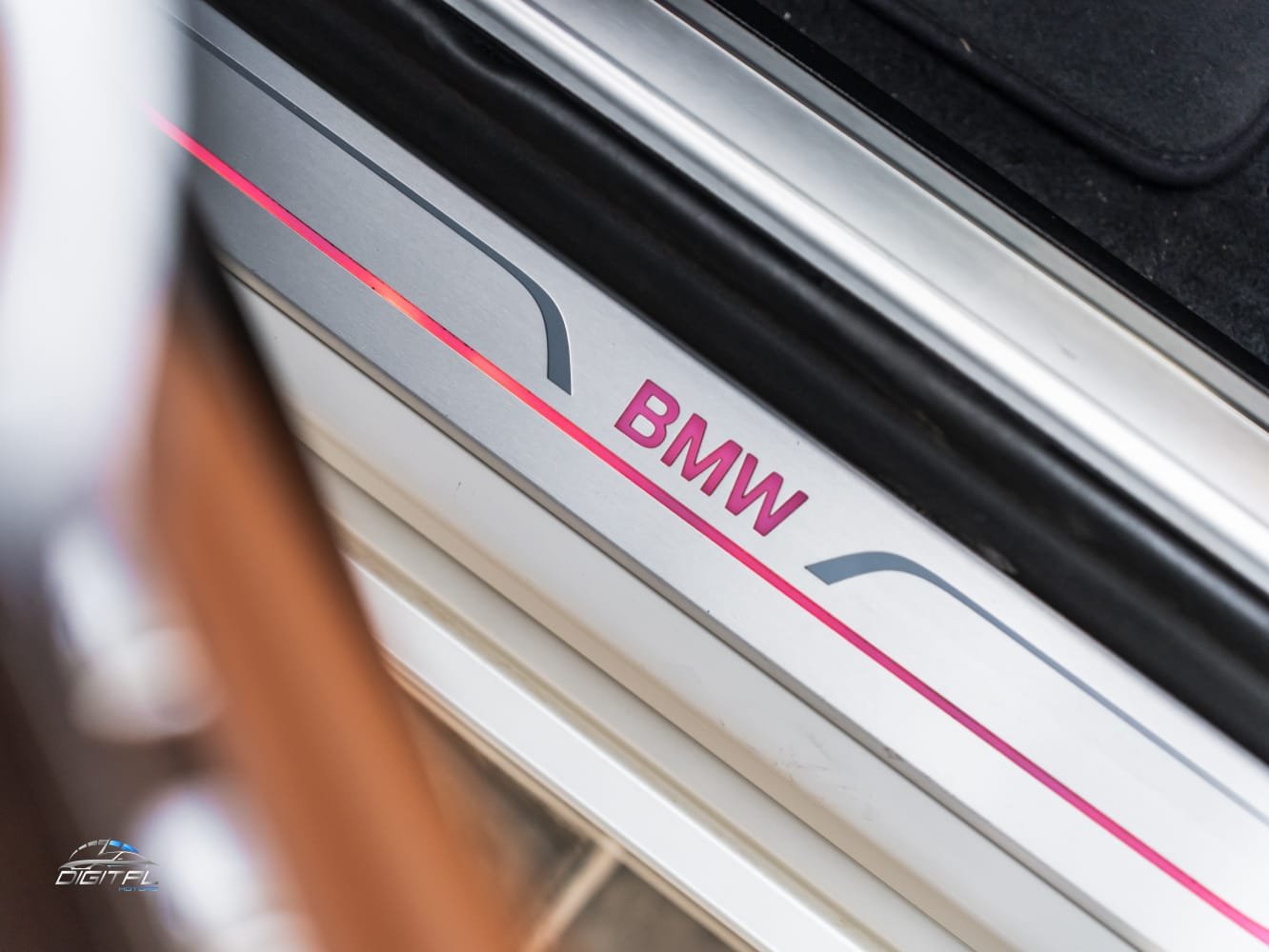 
								BMW 7-Series 730 Li full									