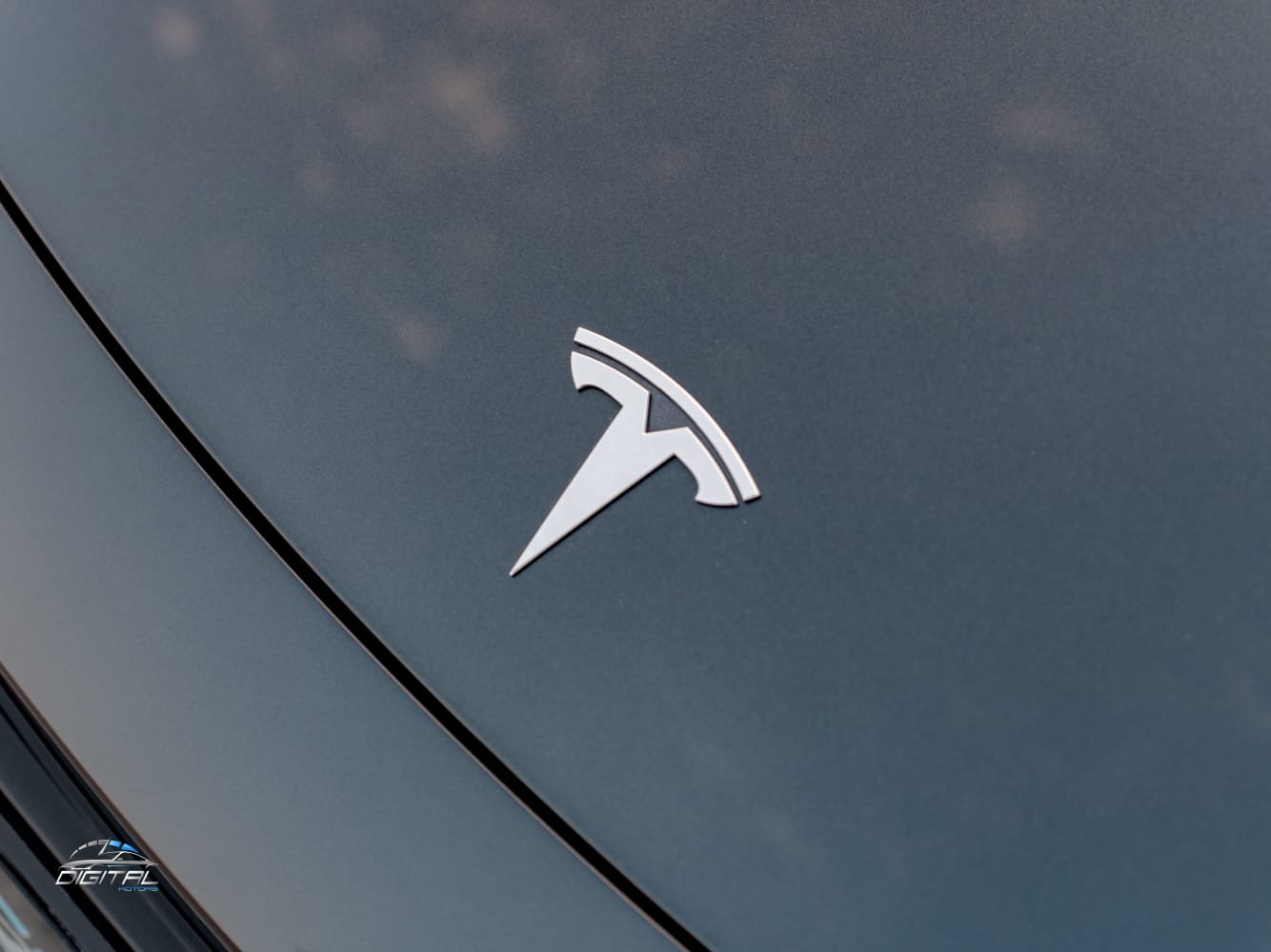 
								Tesla Model 3 2025 full									