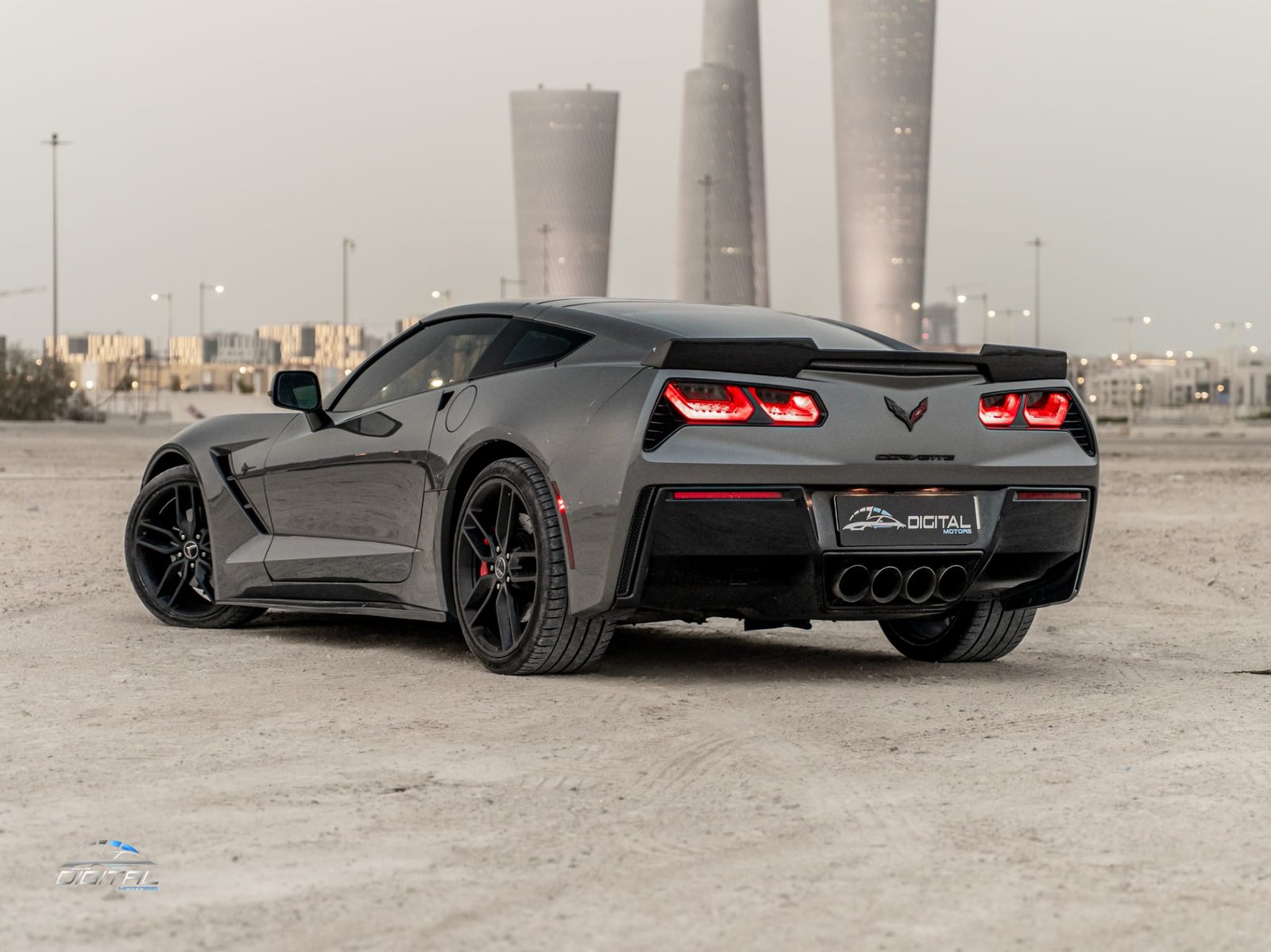 
								Chevrolet Corvette full									