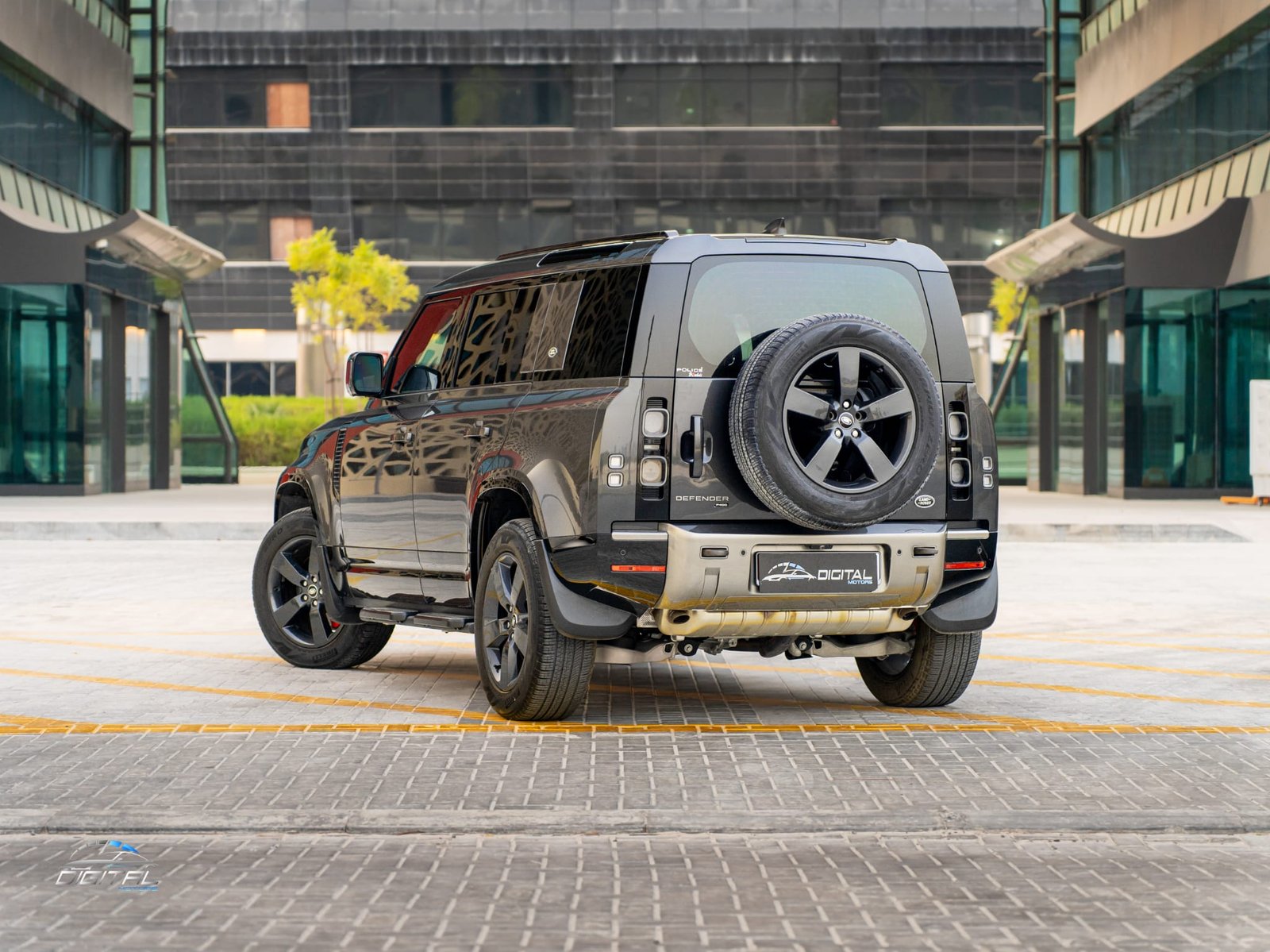 
								Land Rover Defender 110 X full									