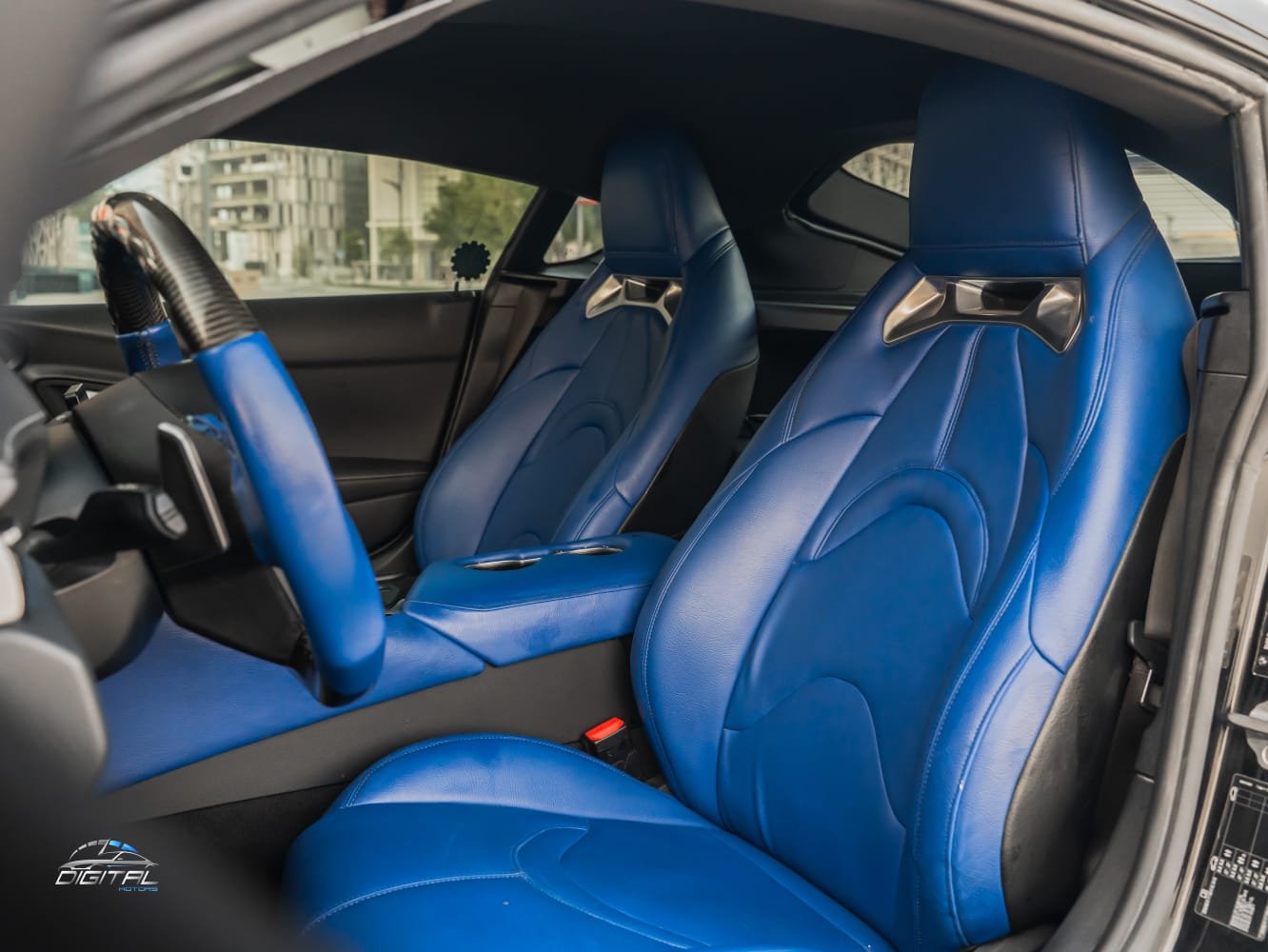 
								Toyota Supra GR full									