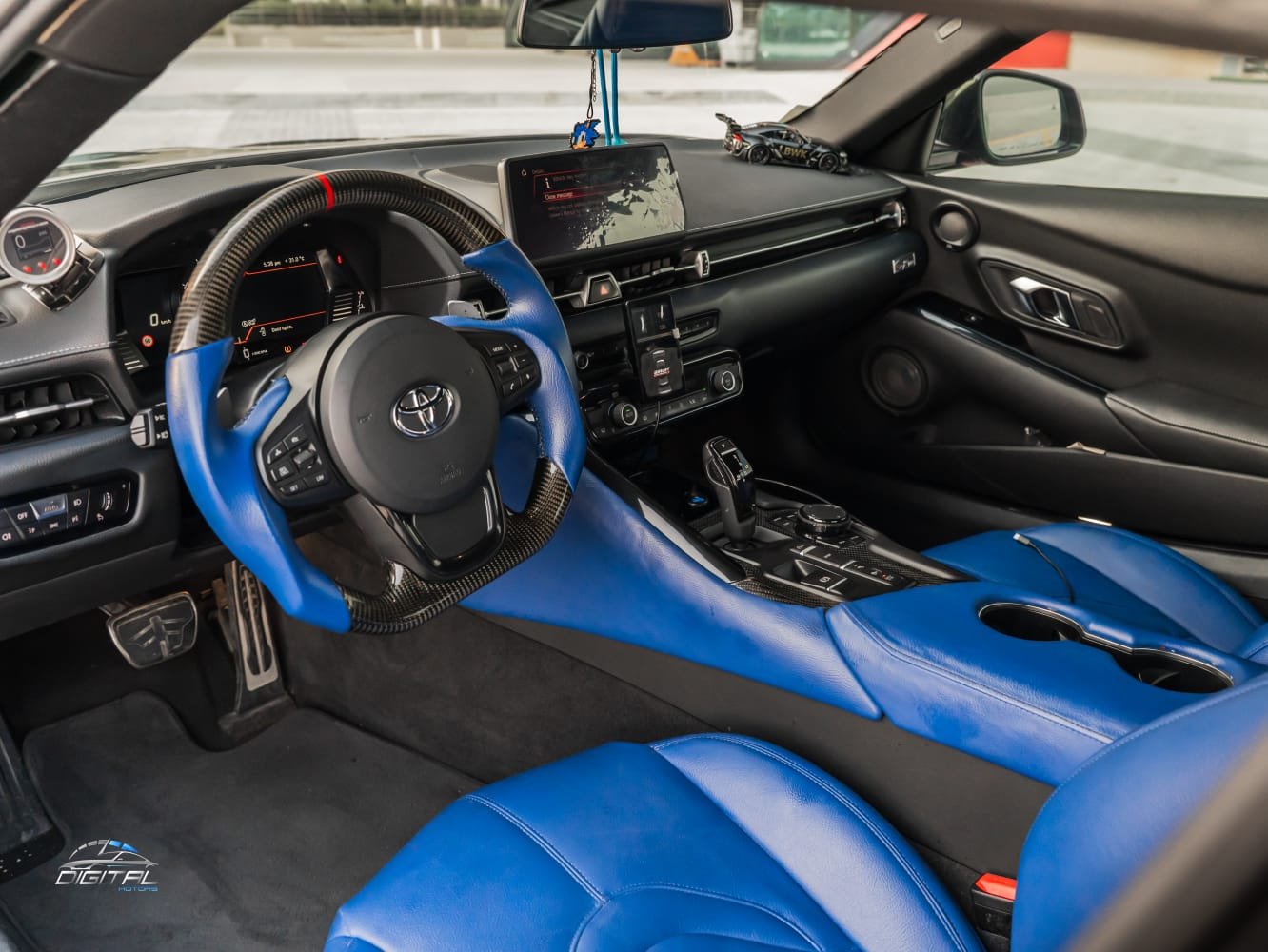 
								Toyota Supra GR full									