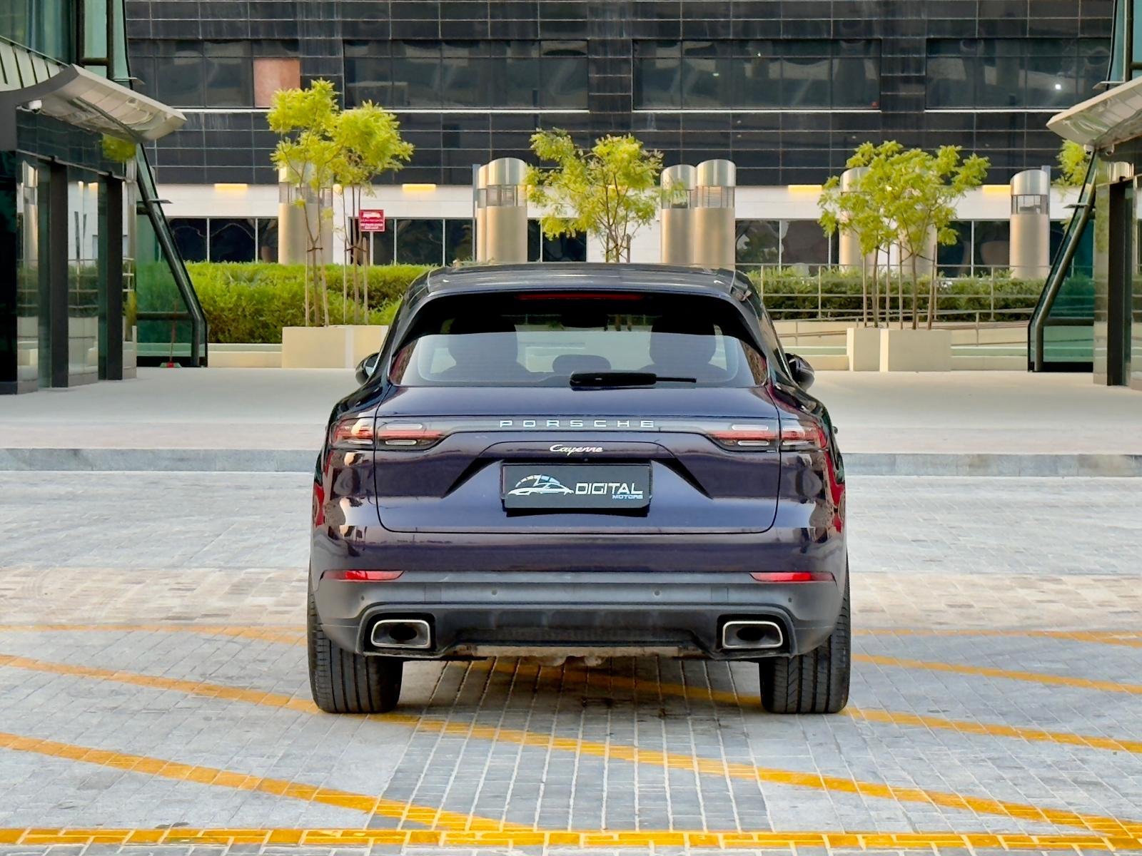 
								Porsche Cayenne full									