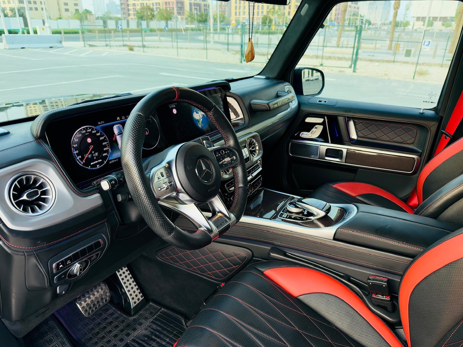 
								Mercedes-Benz G-Class 63 full									