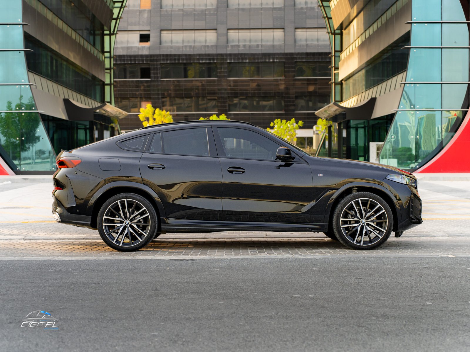 
								BMW X-Series X6 full									