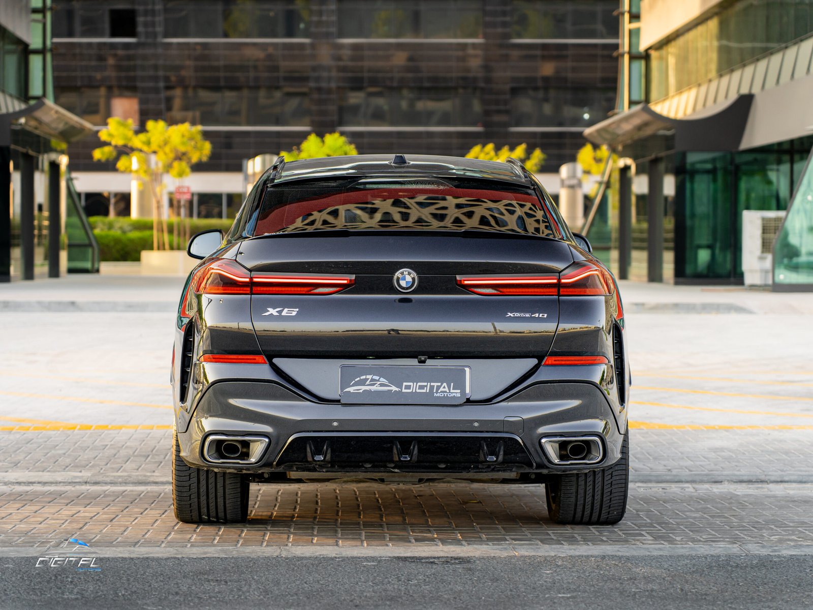 
								BMW X-Series X6 full									