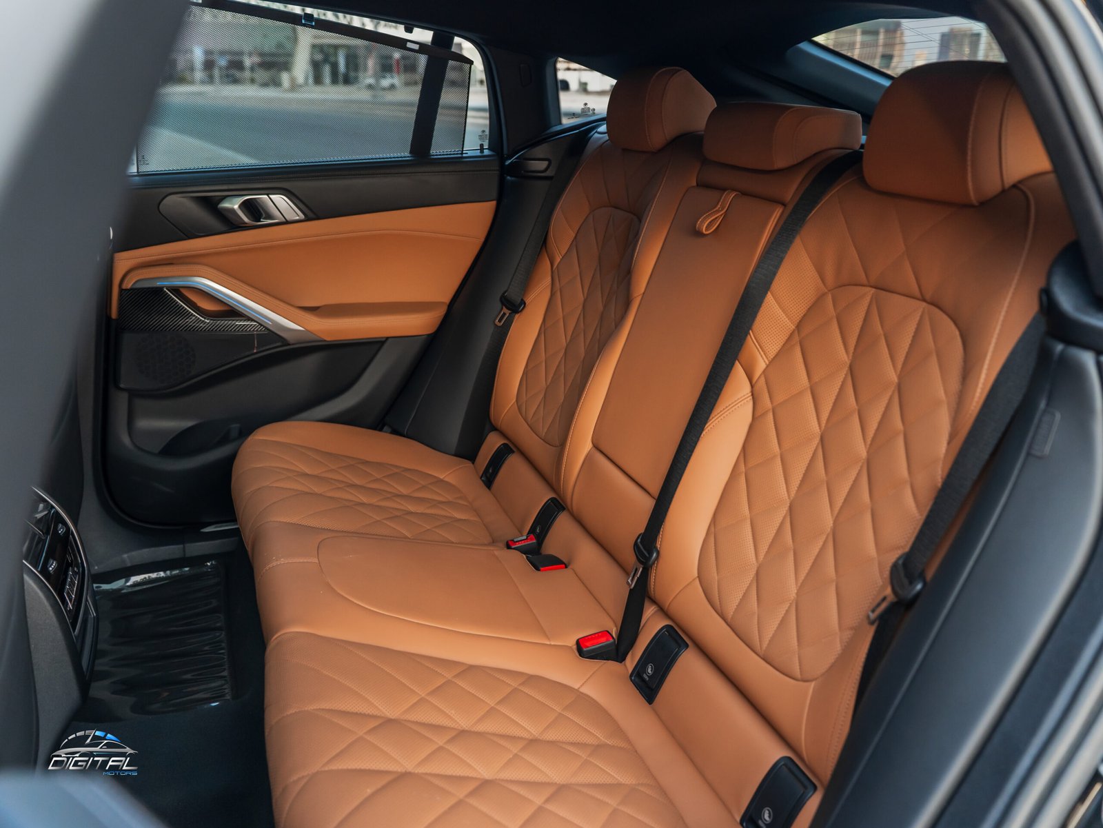 
								BMW X-Series X6 full									